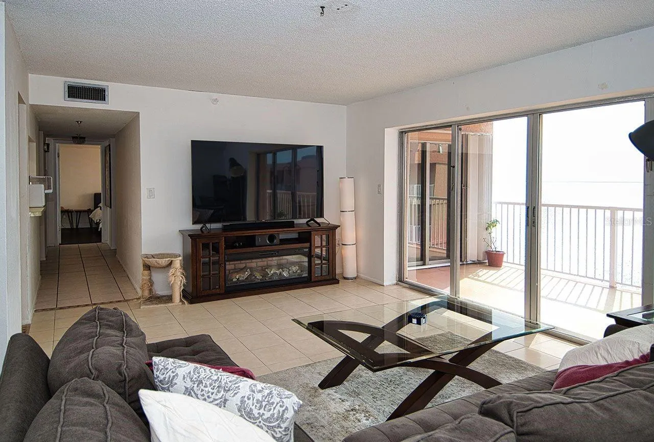 7430 SUNSHINE SKYWAY LN S #804, #804