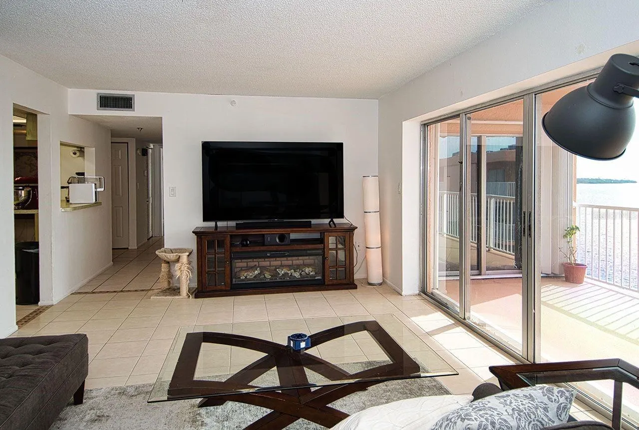 7430 SUNSHINE SKYWAY LN S #804, #804