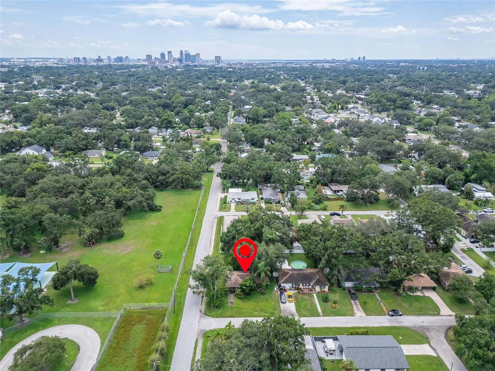 504 W CURTIS ST