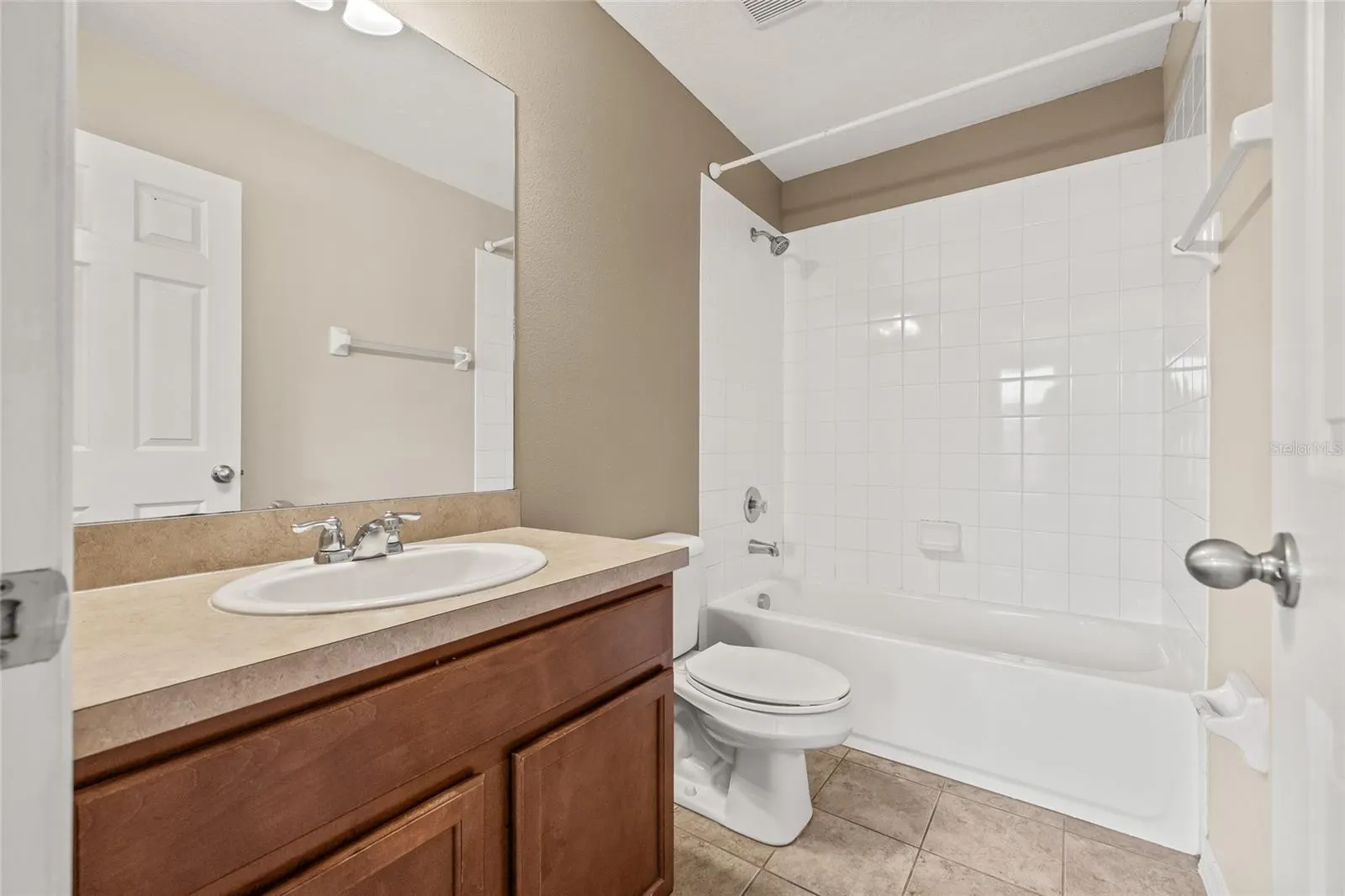 15942 FISHHAWK VIEW DR