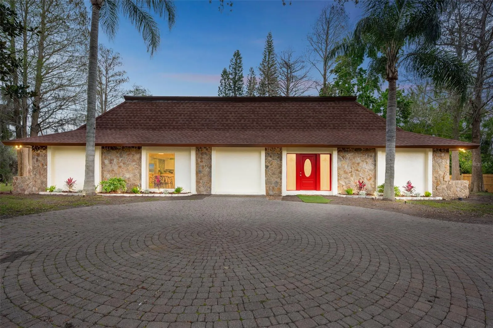 14333 LAKE MAGDALENE BLVD