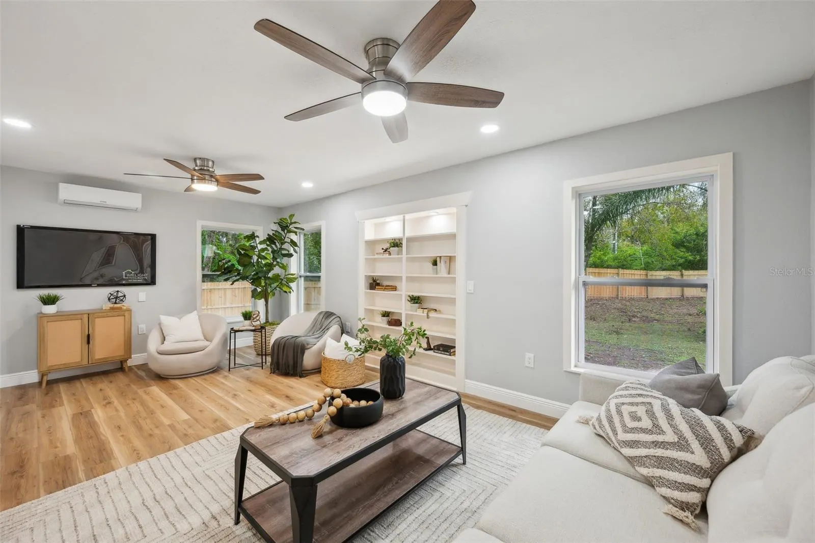 14333 LAKE MAGDALENE BLVD