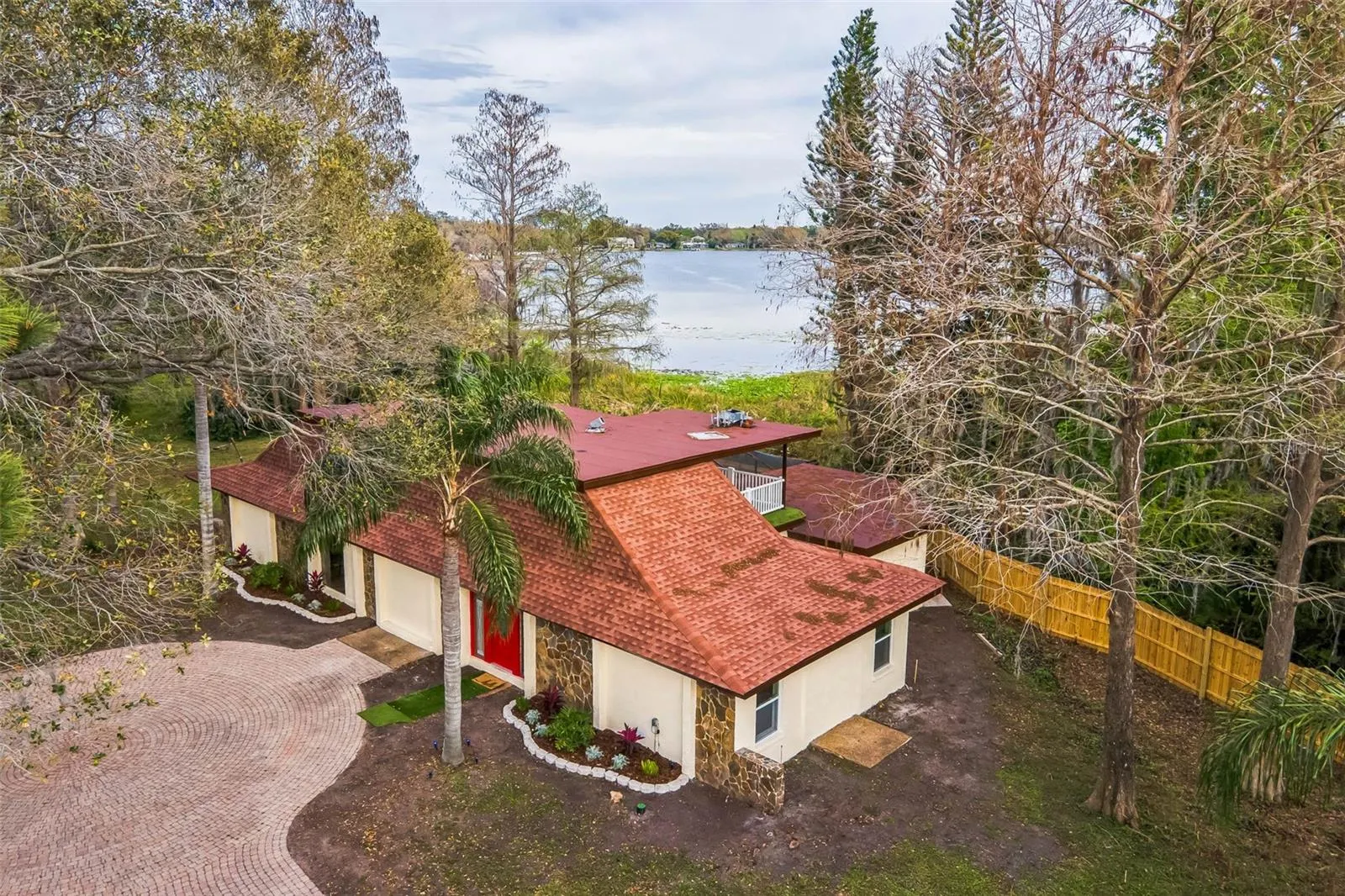 14333 LAKE MAGDALENE BLVD