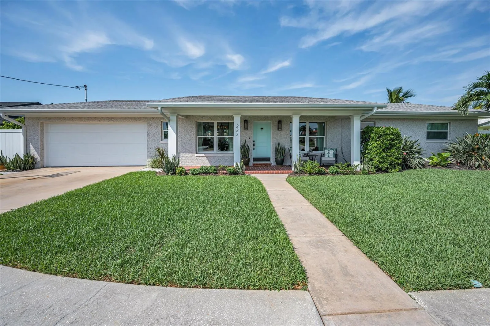 223 HOWARD DR