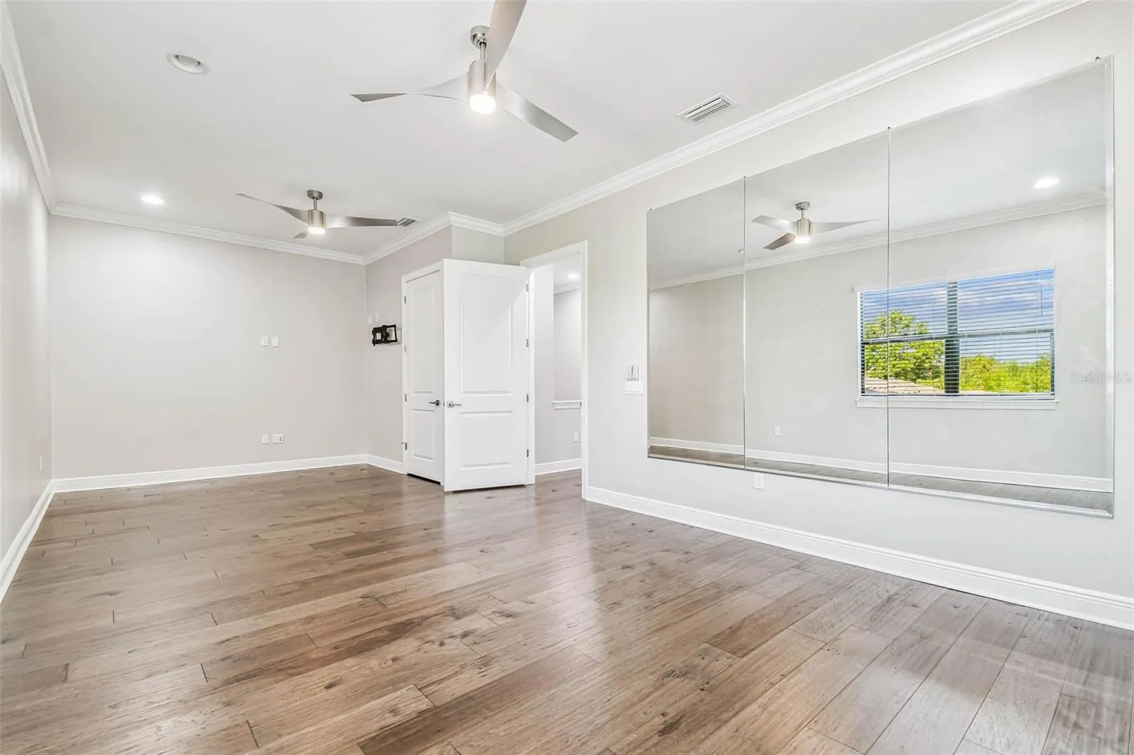 13032 SANCTUARY VILLAGE LN