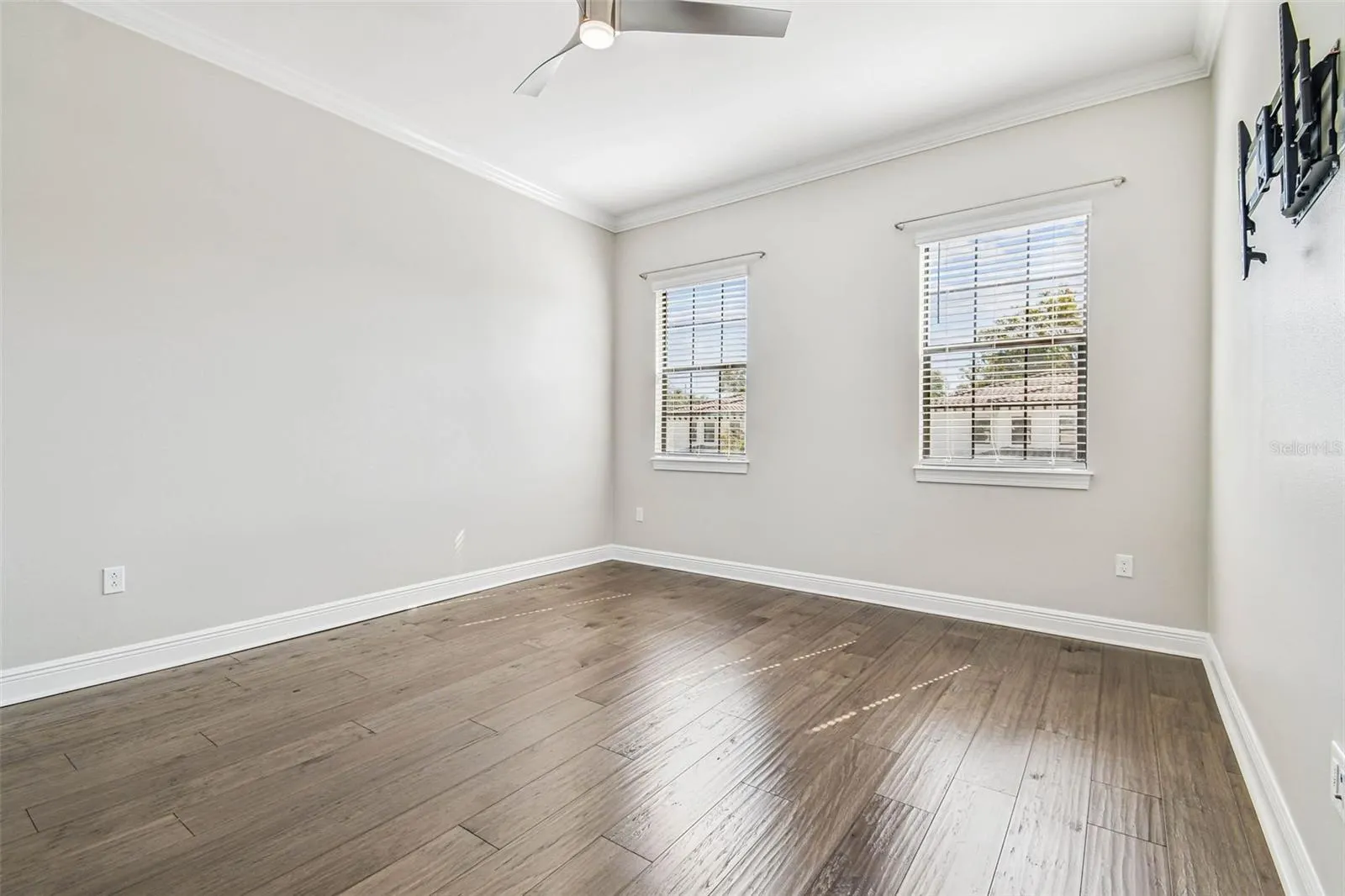 13032 SANCTUARY VILLAGE LN