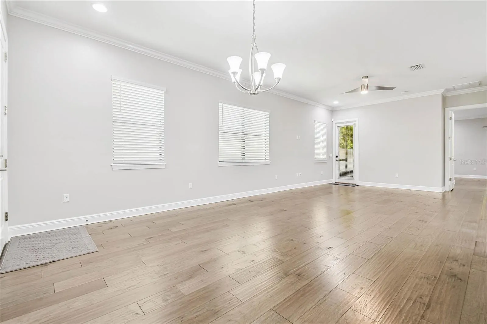 13032 SANCTUARY VILLAGE LN