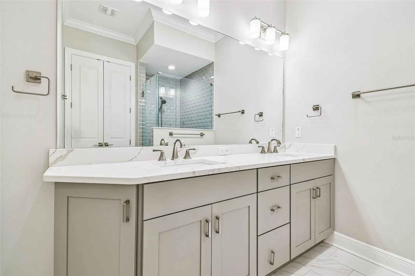 13032 SANCTUARY VILLAGE LN