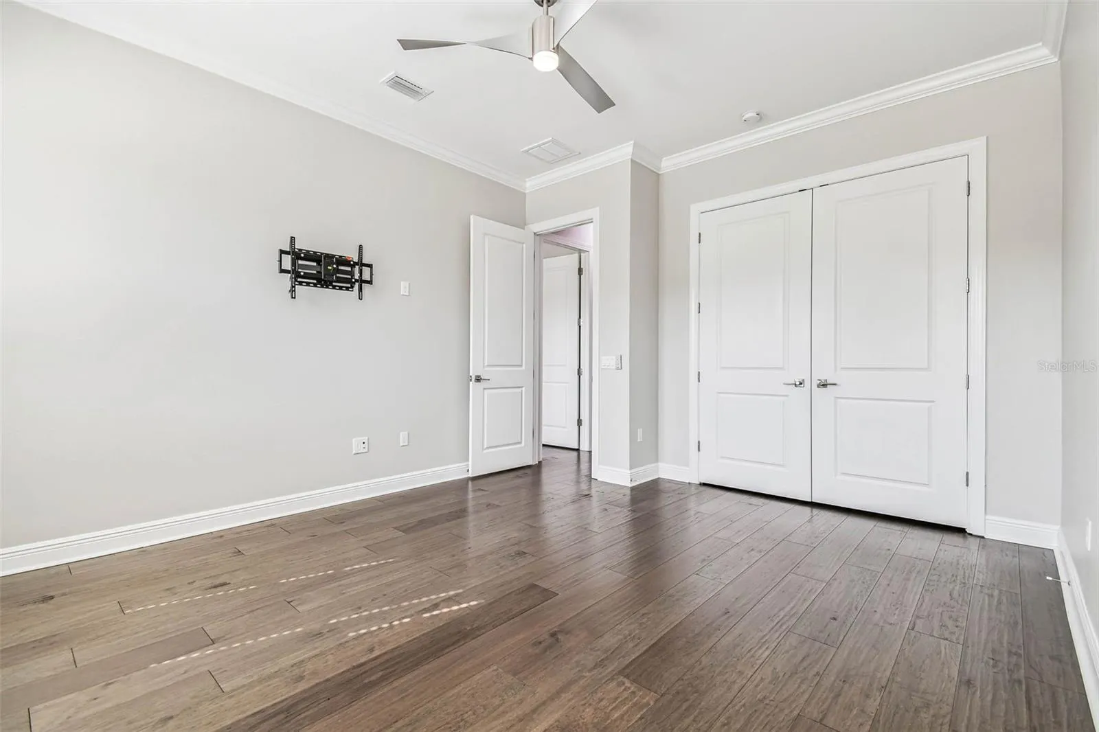 13032 SANCTUARY VILLAGE LN