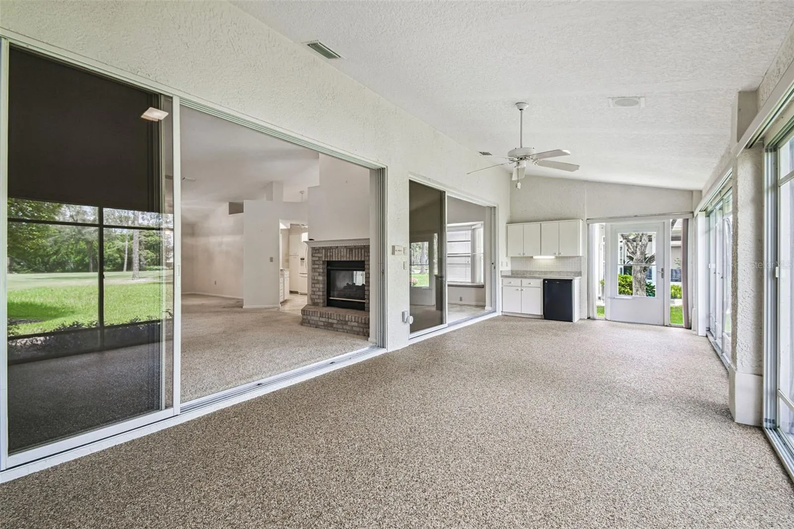 8157 HIDDEN HILLS DR