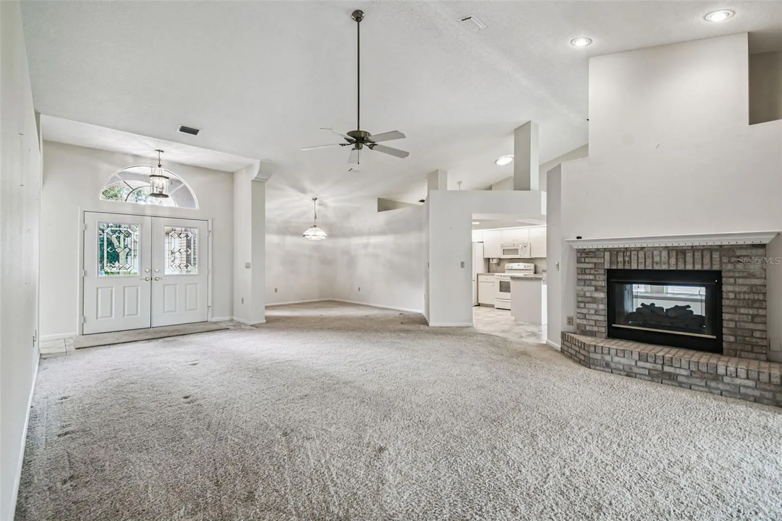 8157 HIDDEN HILLS DR