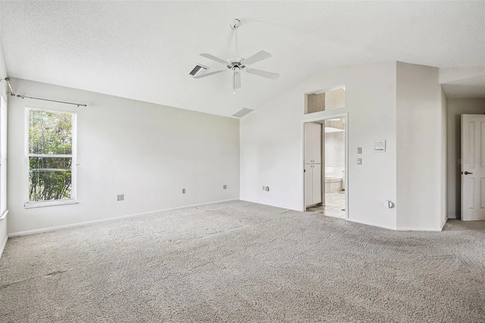 8157 HIDDEN HILLS DR