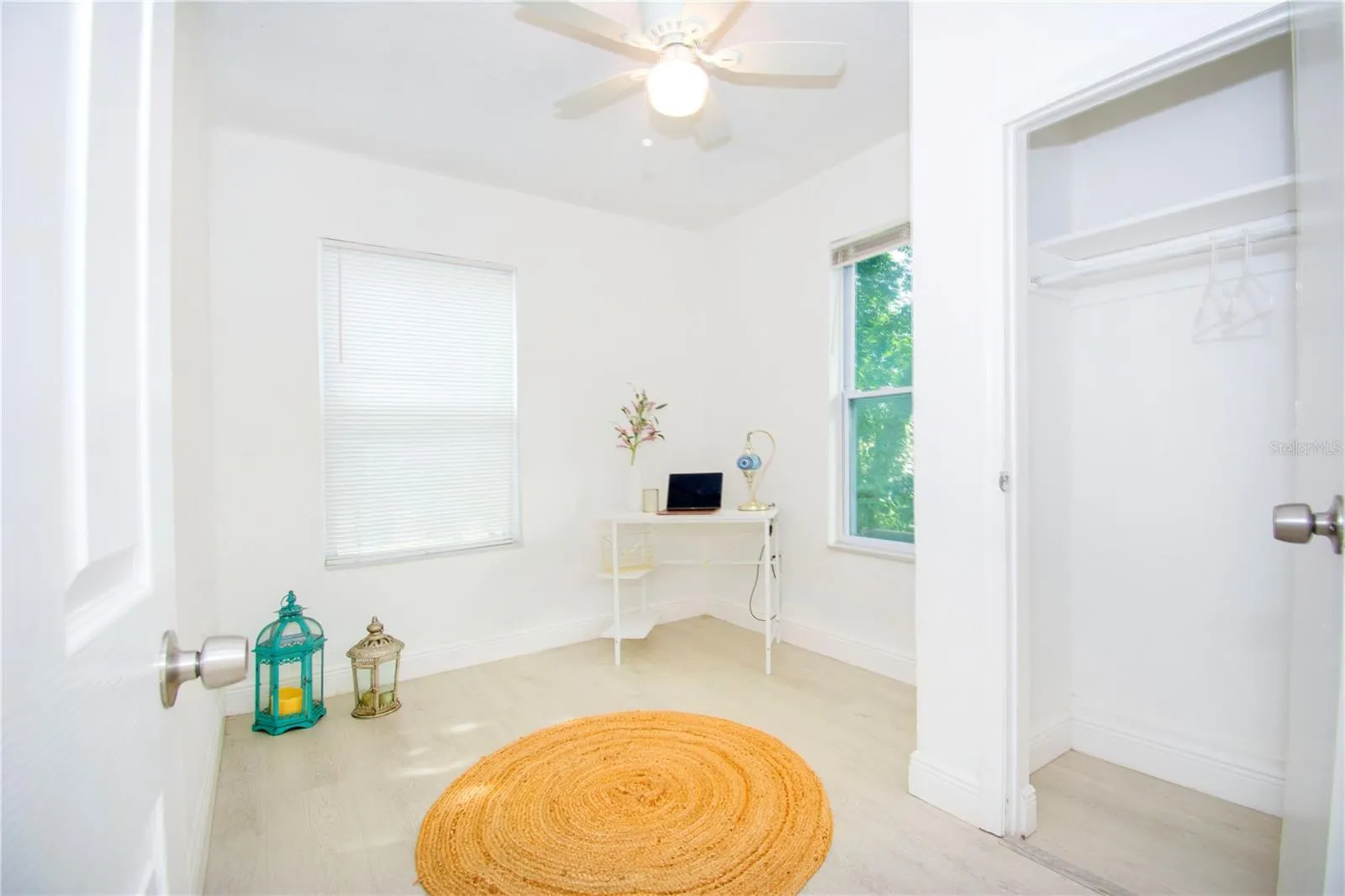1701 E NEW ORLEANS AVE