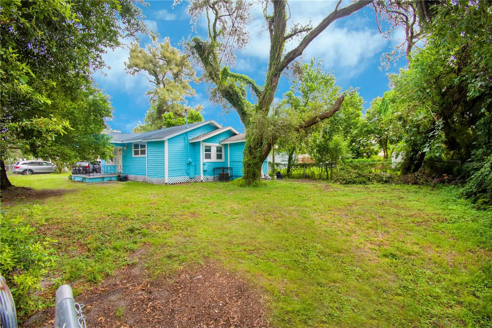 1701 E NEW ORLEANS AVE