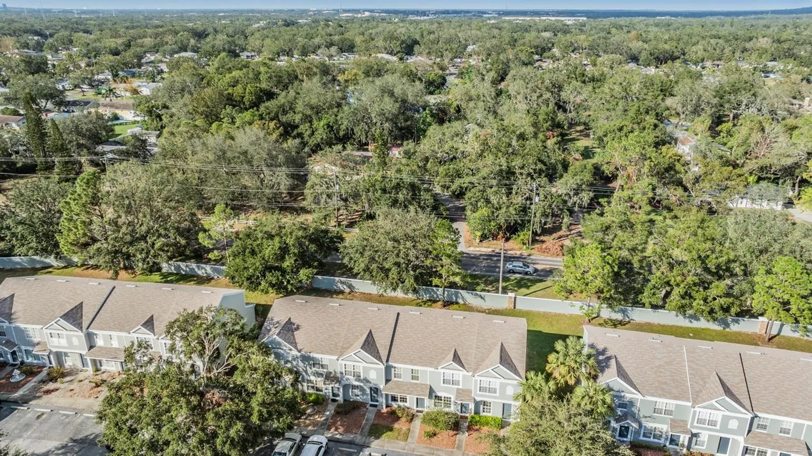2248 LAKE WOODBERRY CIR