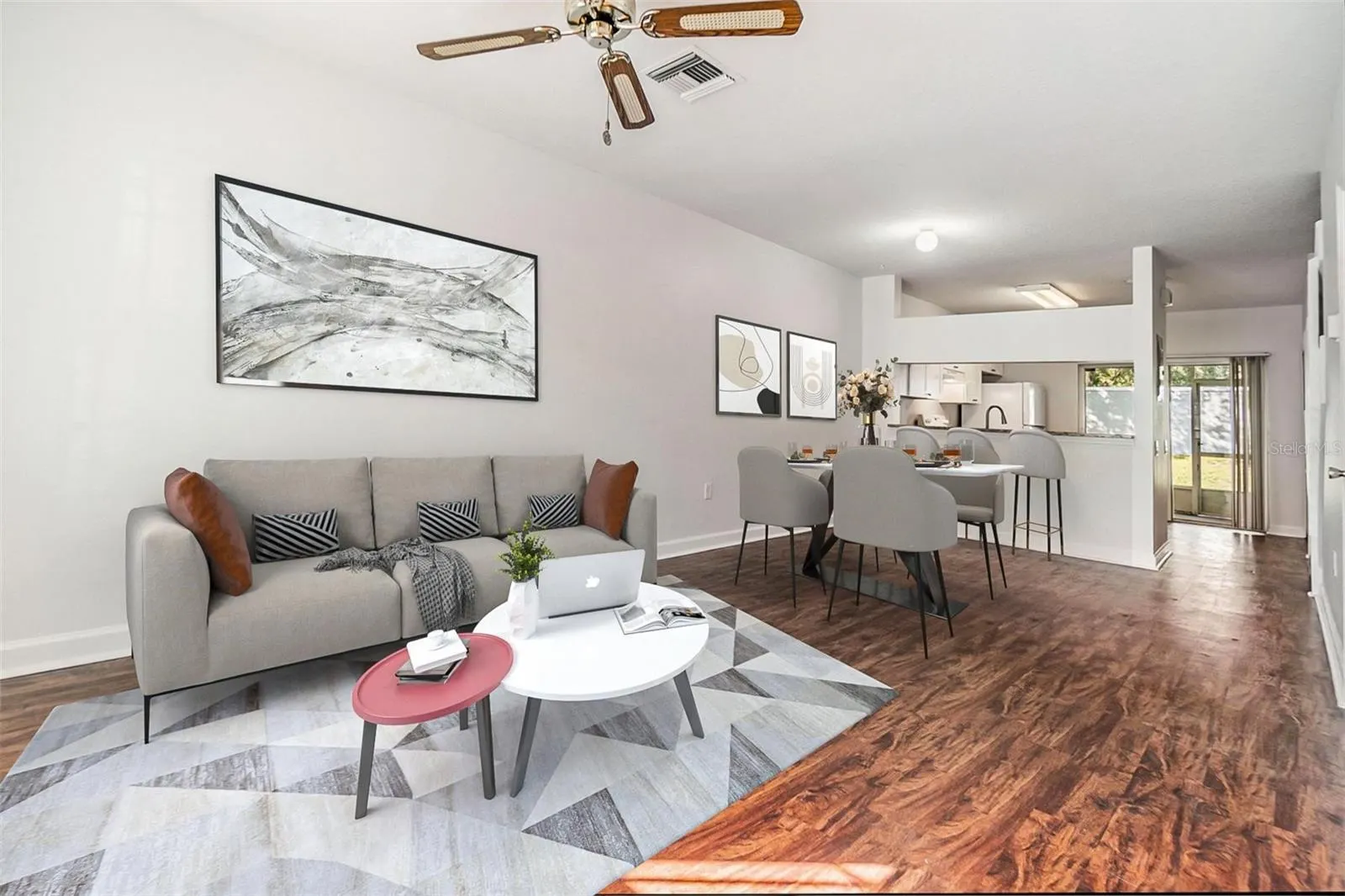 2248 LAKE WOODBERRY CIR