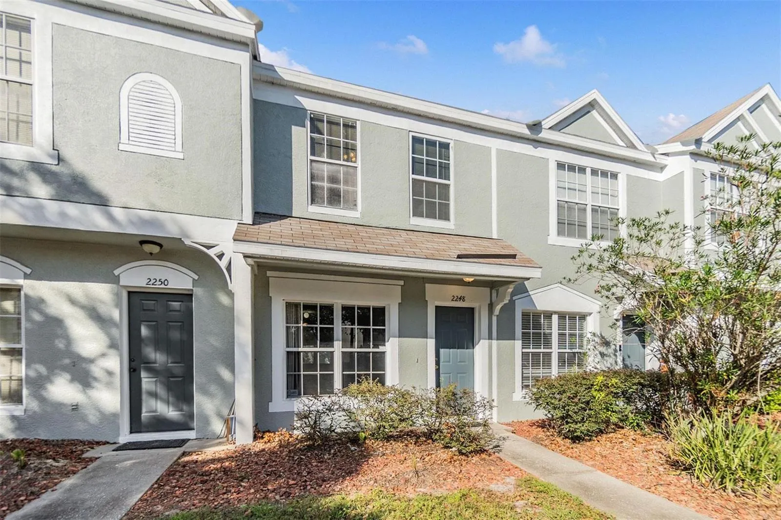 2248 LAKE WOODBERRY CIR