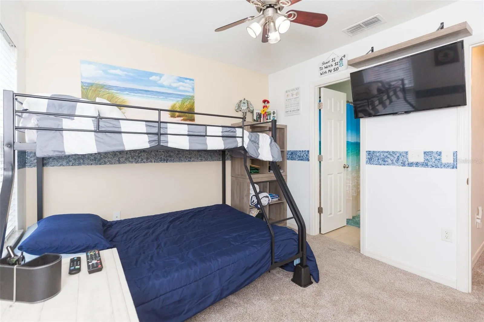 9024 WHITE SAGE LOOP