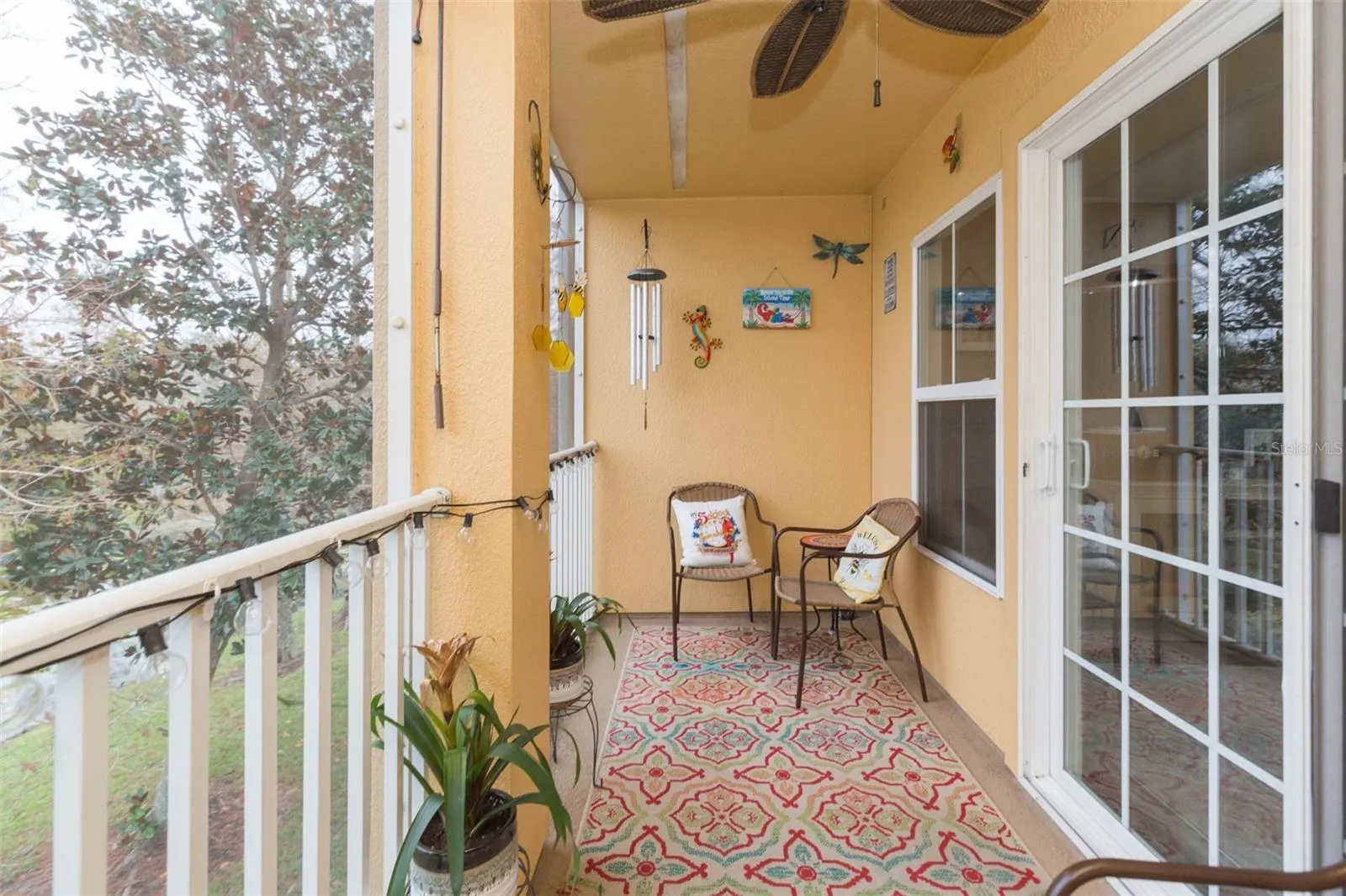 9024 WHITE SAGE LOOP