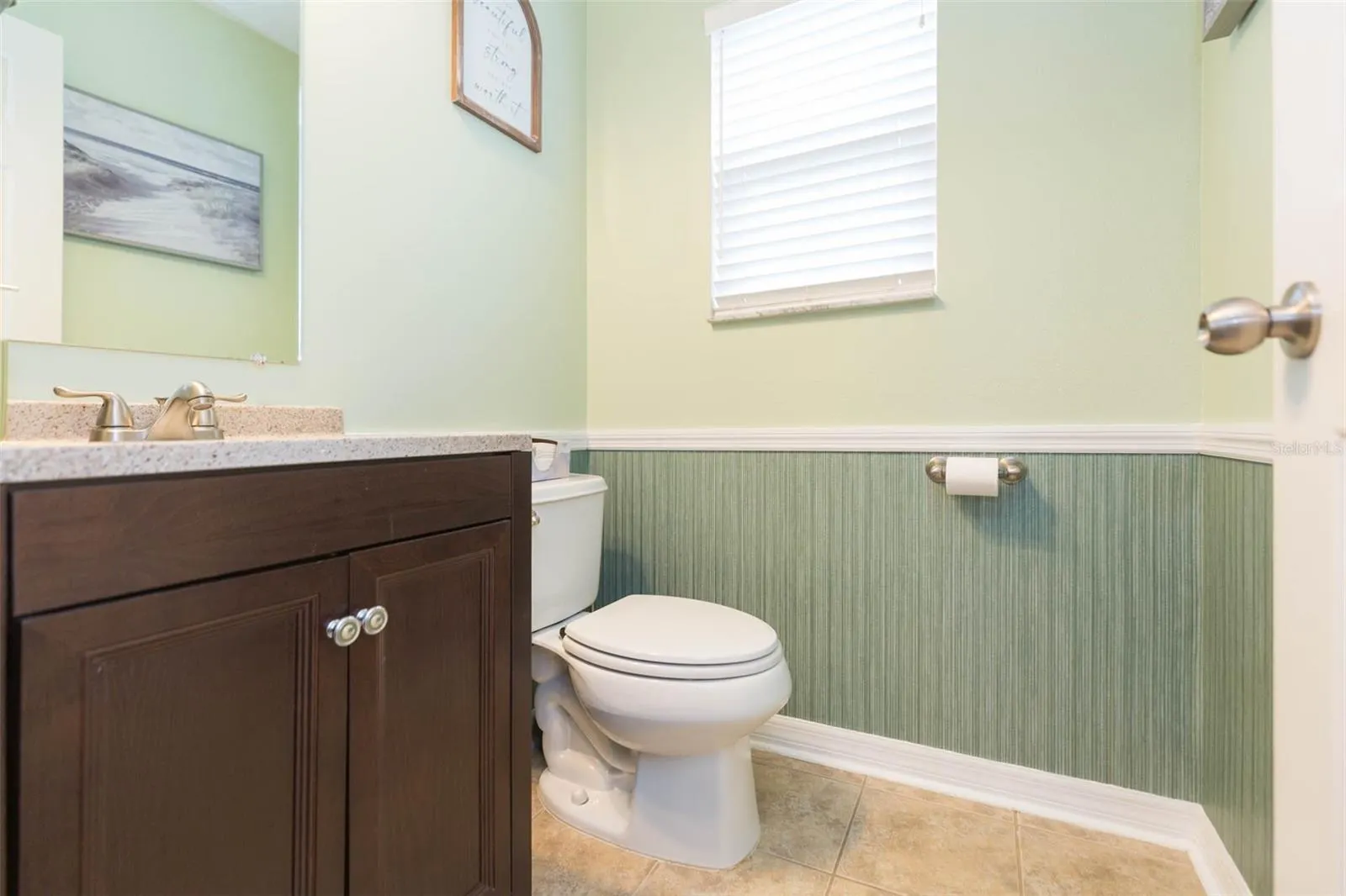 9024 WHITE SAGE LOOP