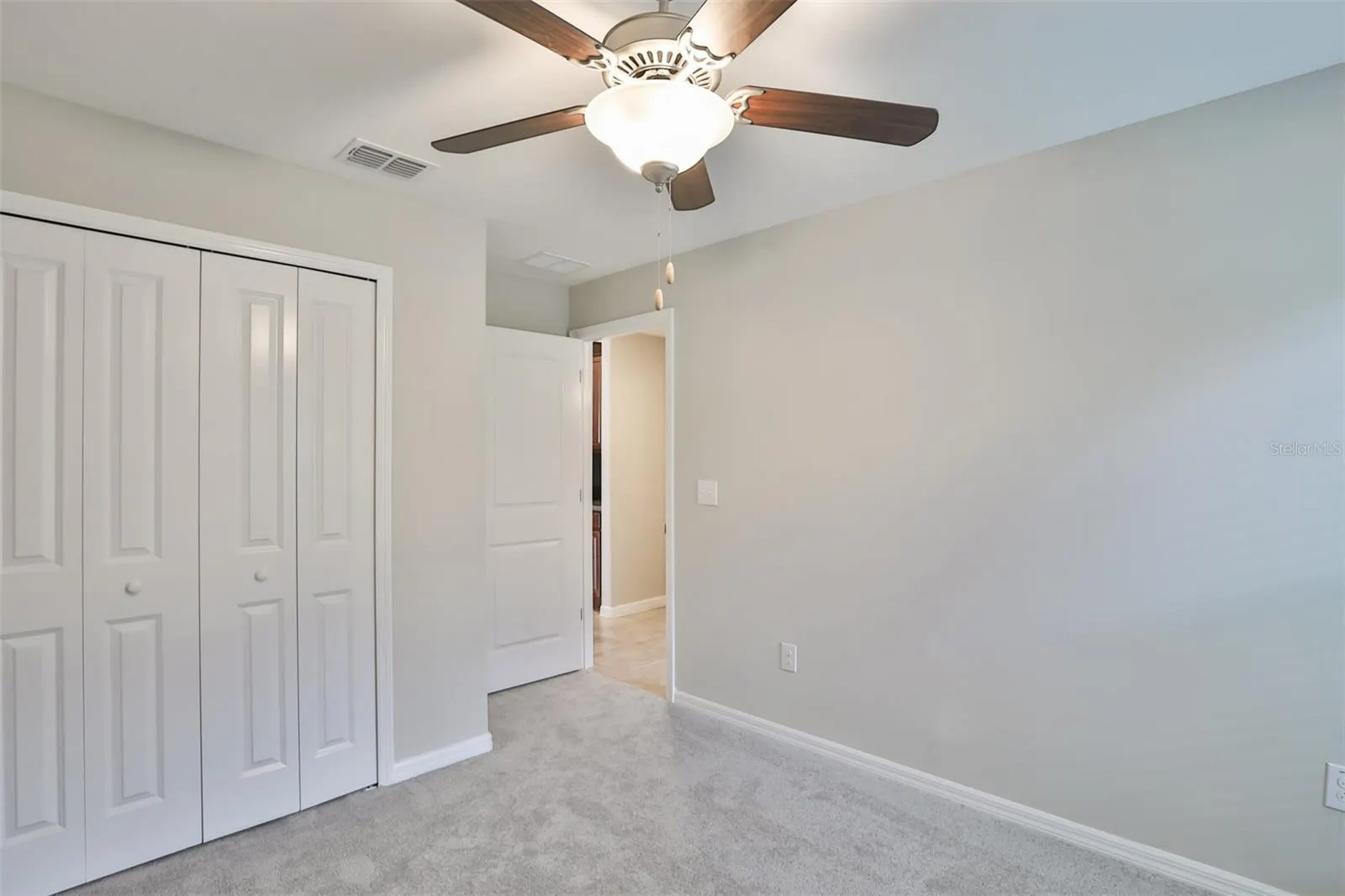 7608 BLUE IRIS LN