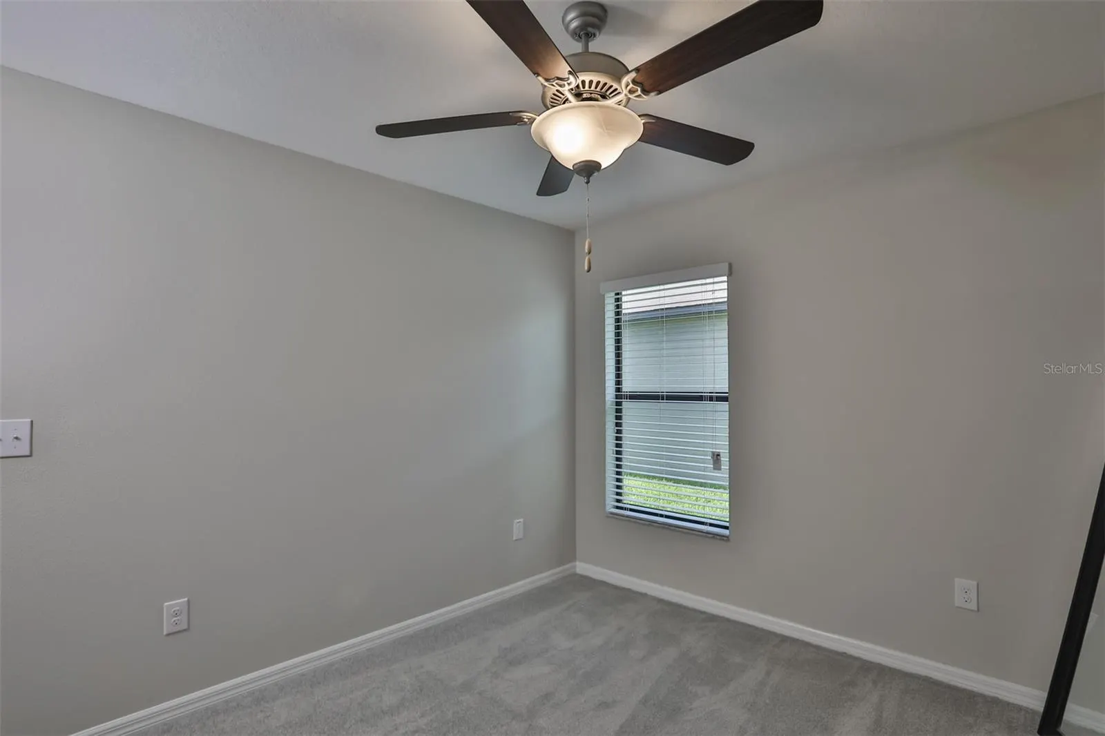 7608 BLUE IRIS LN