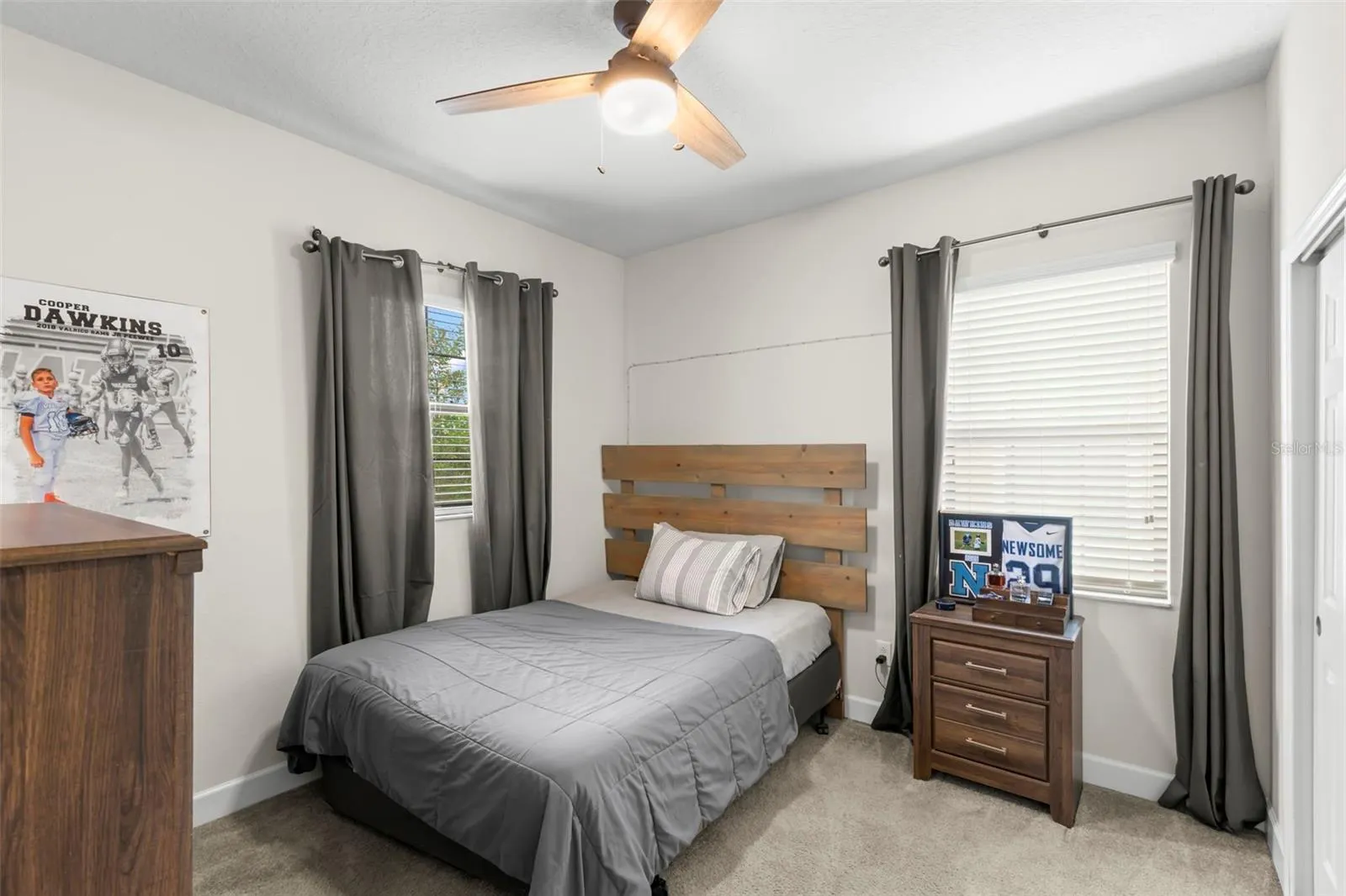 5831 CIRCA FISHHAWK BLVD