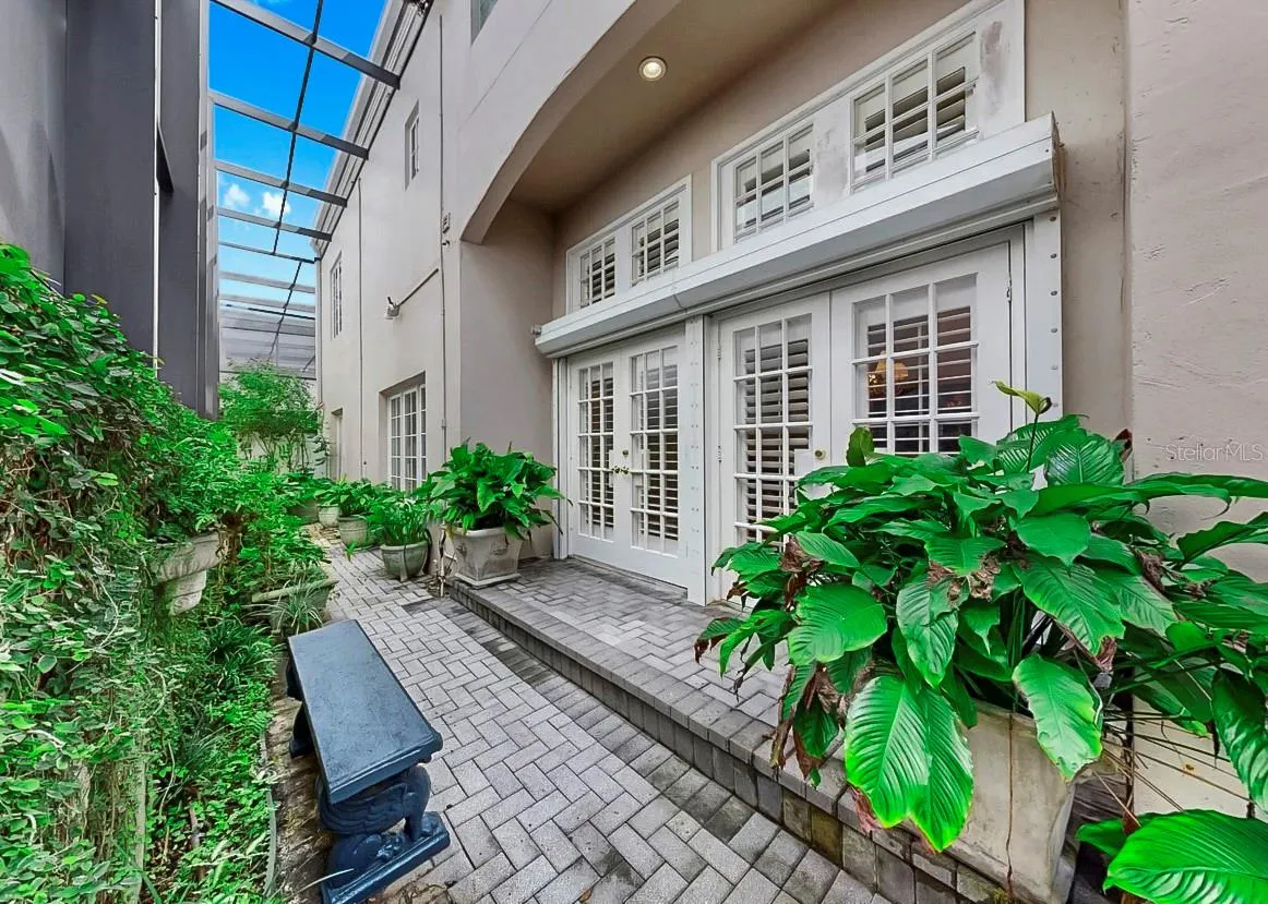 4945 BAYSHORE BLVD #4945, #4945