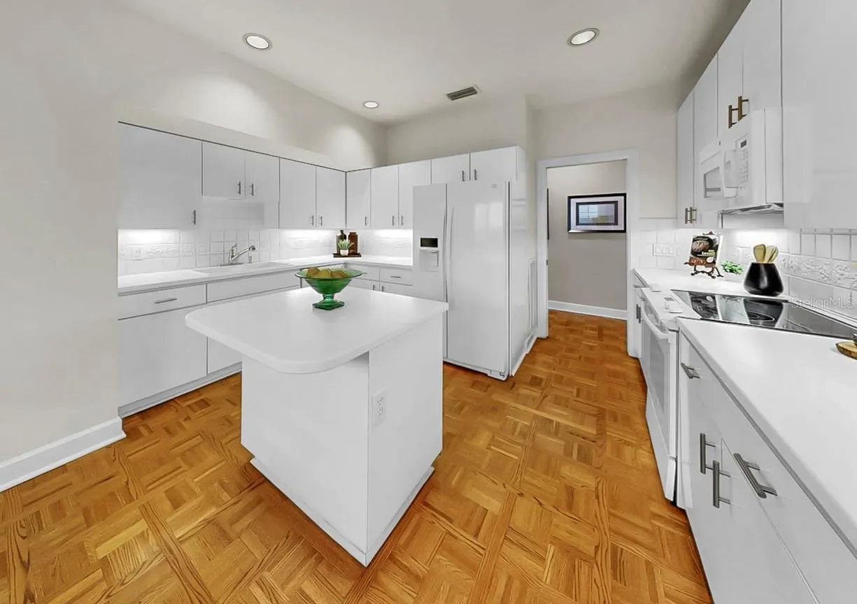 4945 BAYSHORE BLVD #4945, #4945