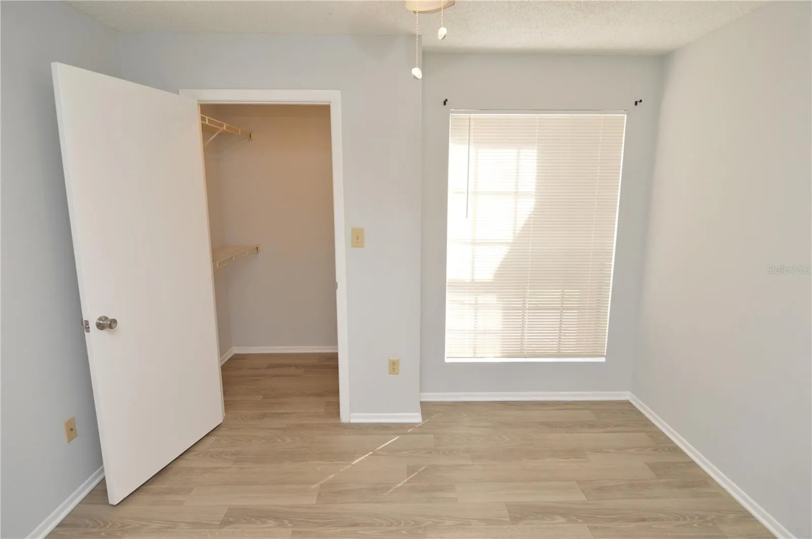 8723 FANCY FINCH DR #102, #102