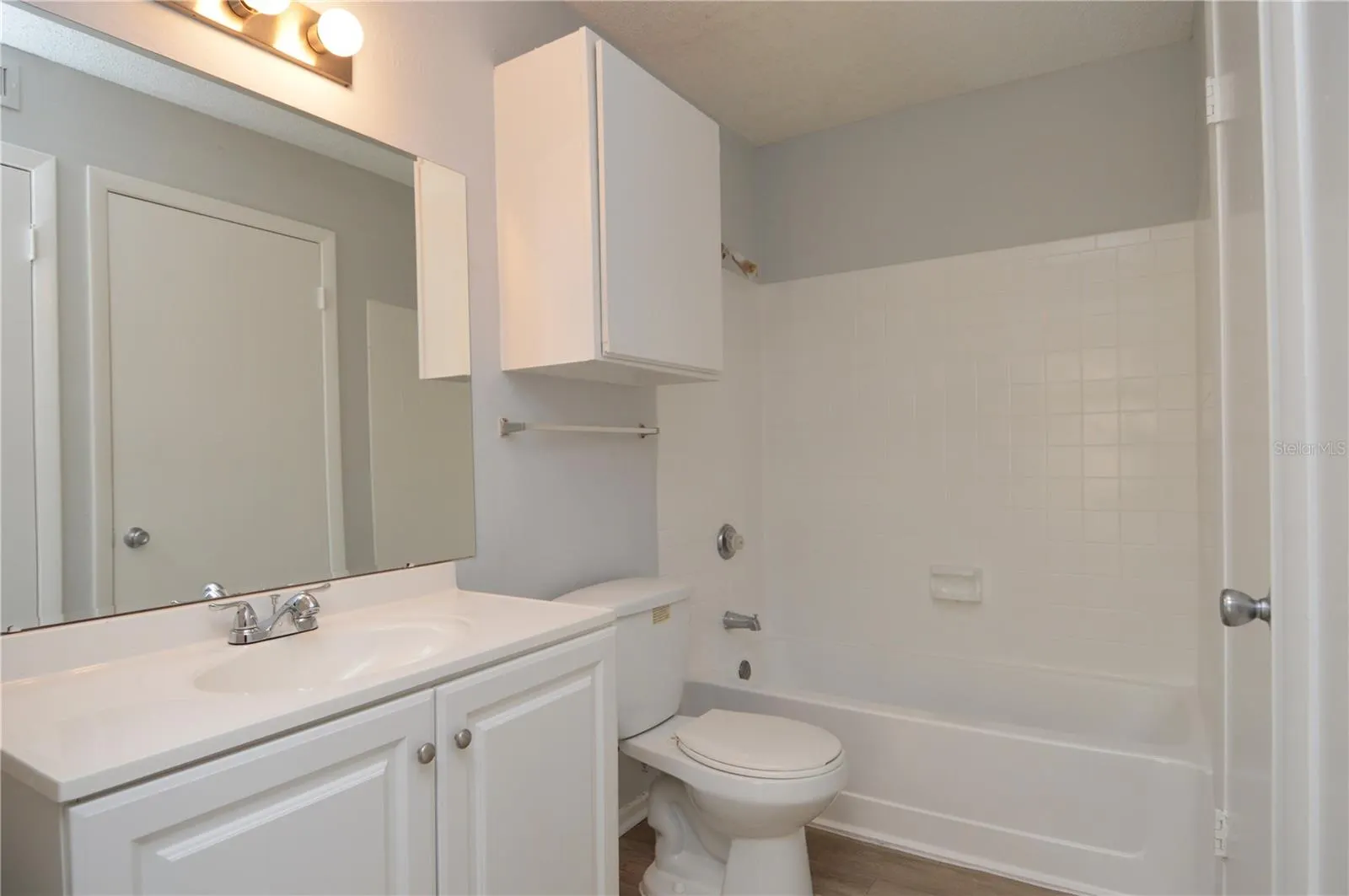 8723 FANCY FINCH DR #102, #102
