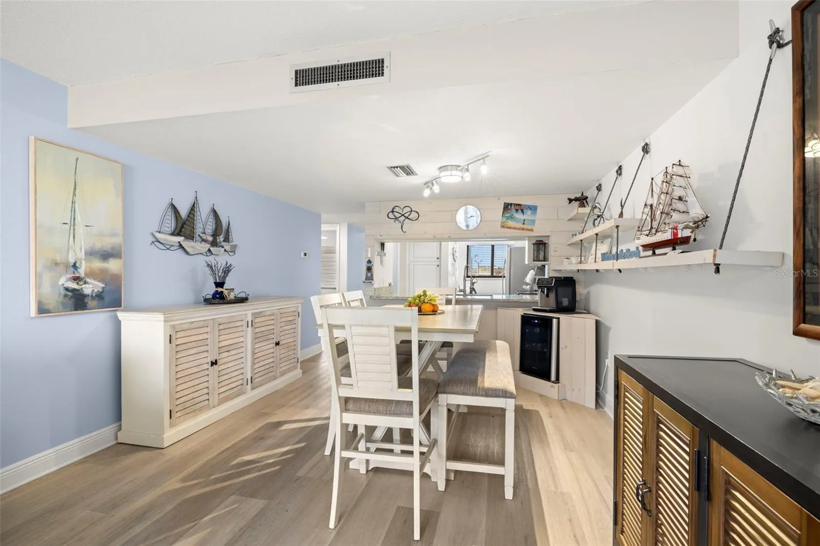 103 1ST ST E #115, #115