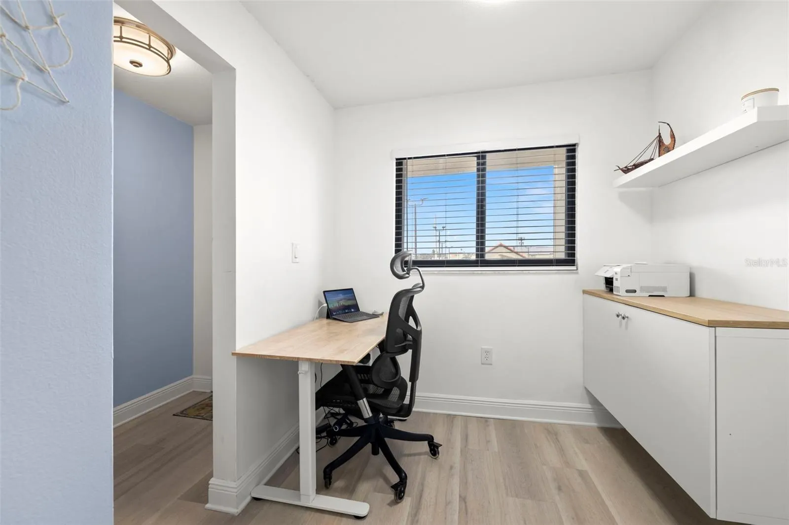 103 1ST ST E #115, #115