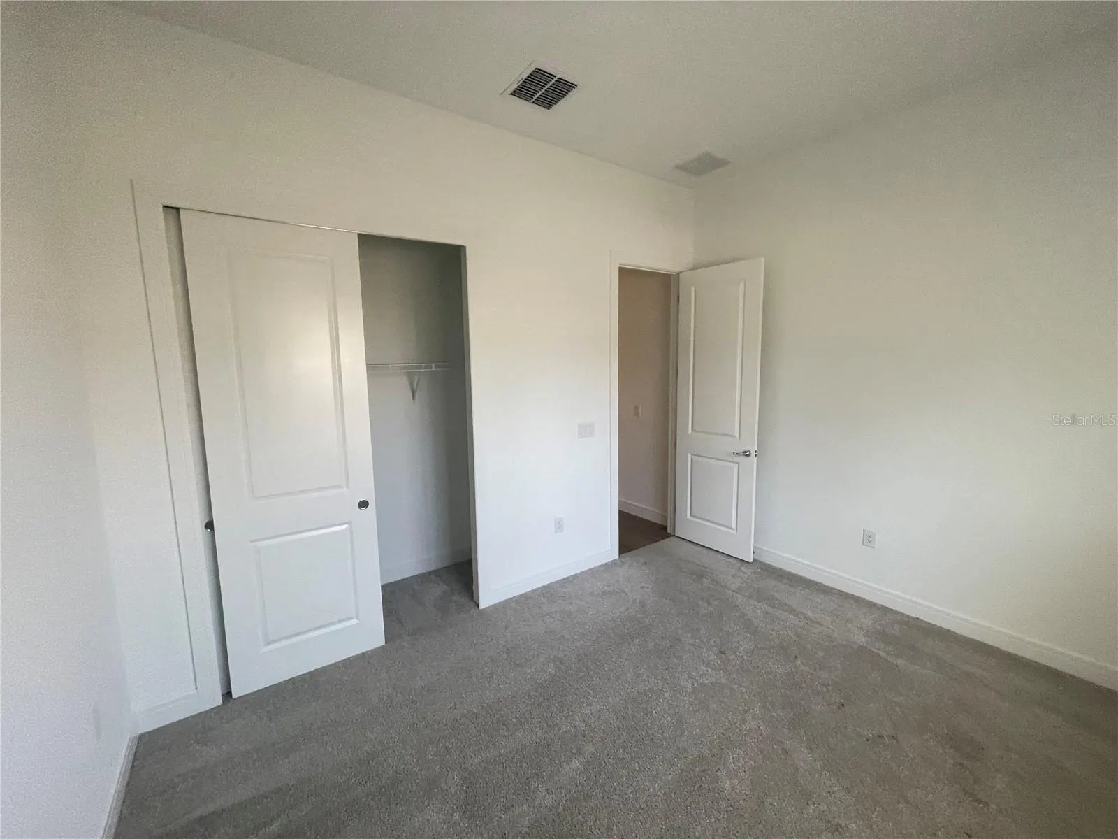 13817 SHARP HAWK DR