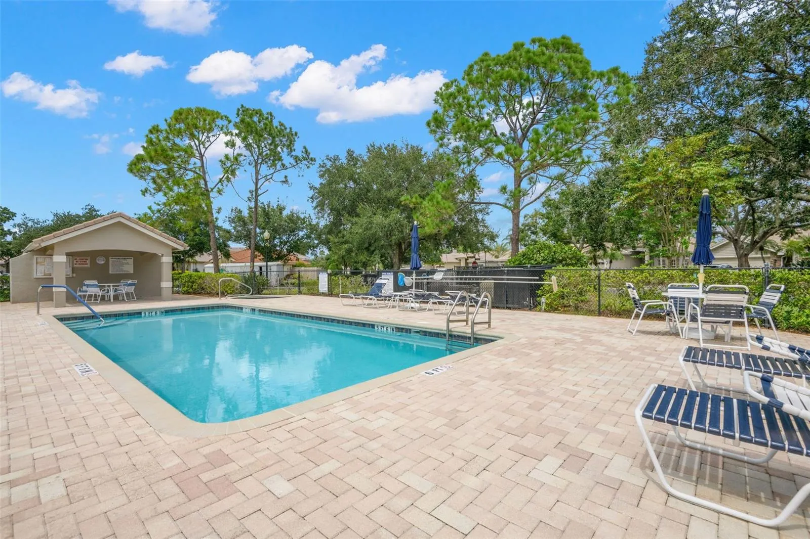 4831 PEBBLE BROOK DR