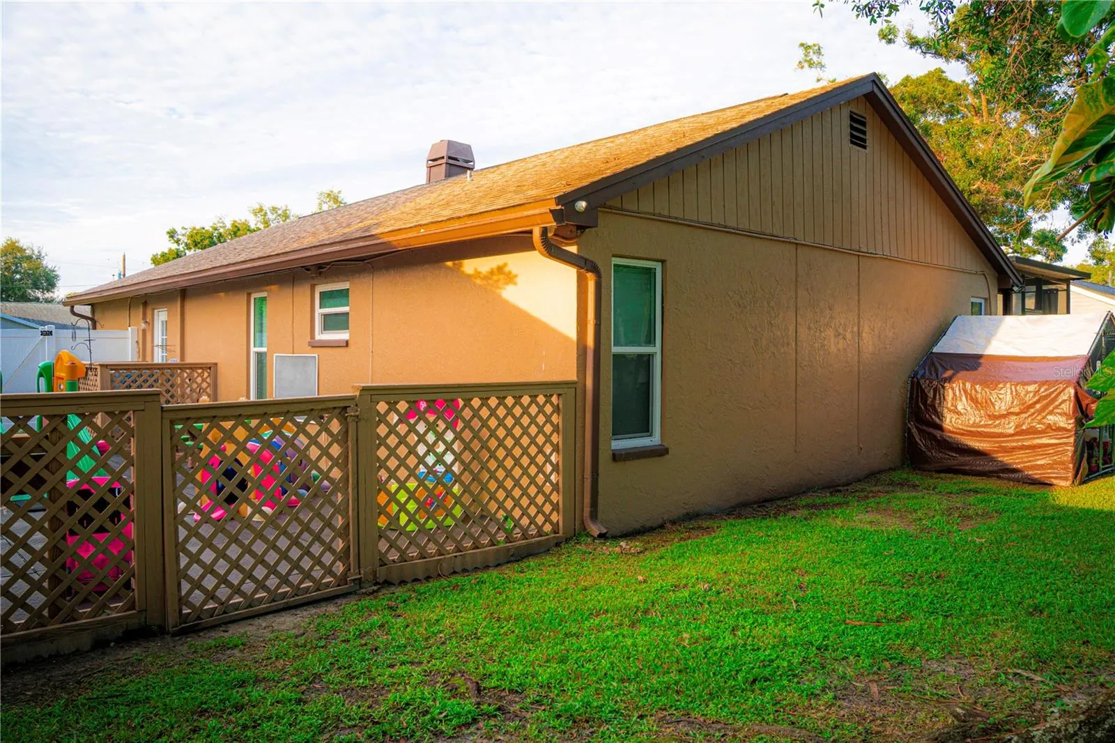 5834 98TH AVE N