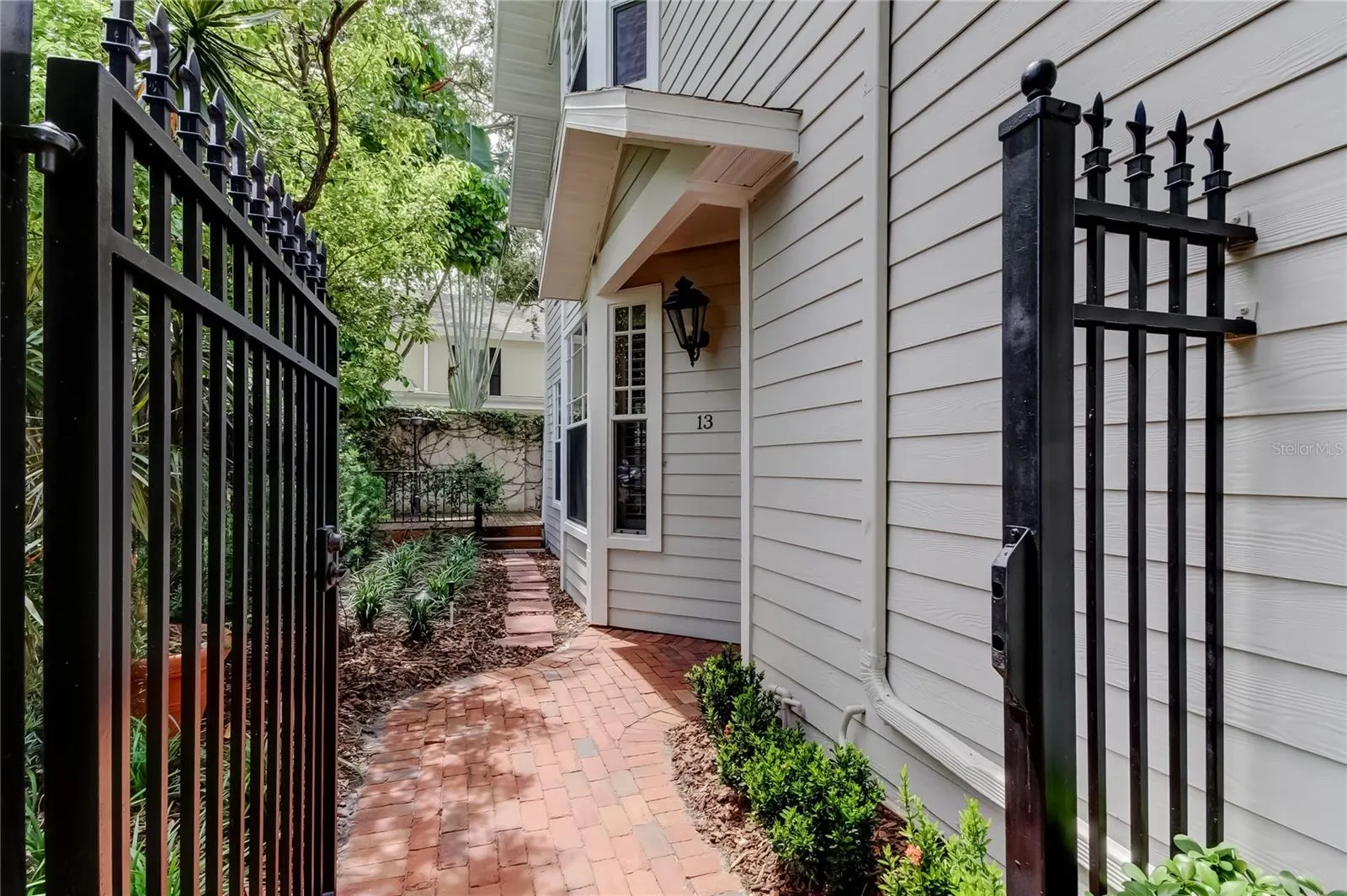 2920 W EL PRADO BLVD #13, #13