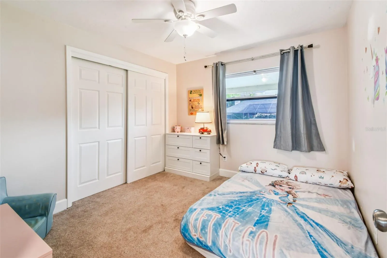 112 JULIE LN