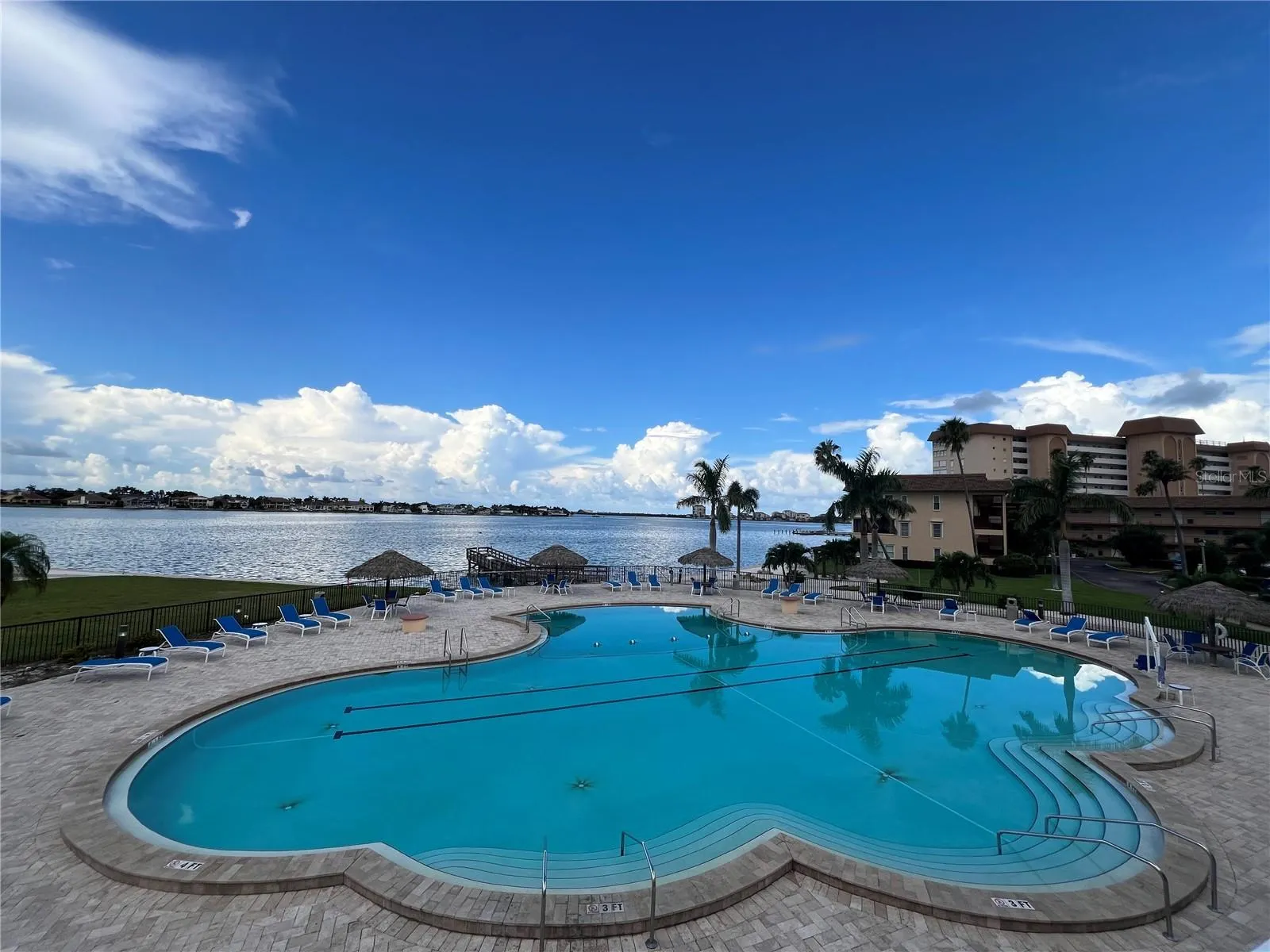 4900 BRITTANY DR S #305, #305