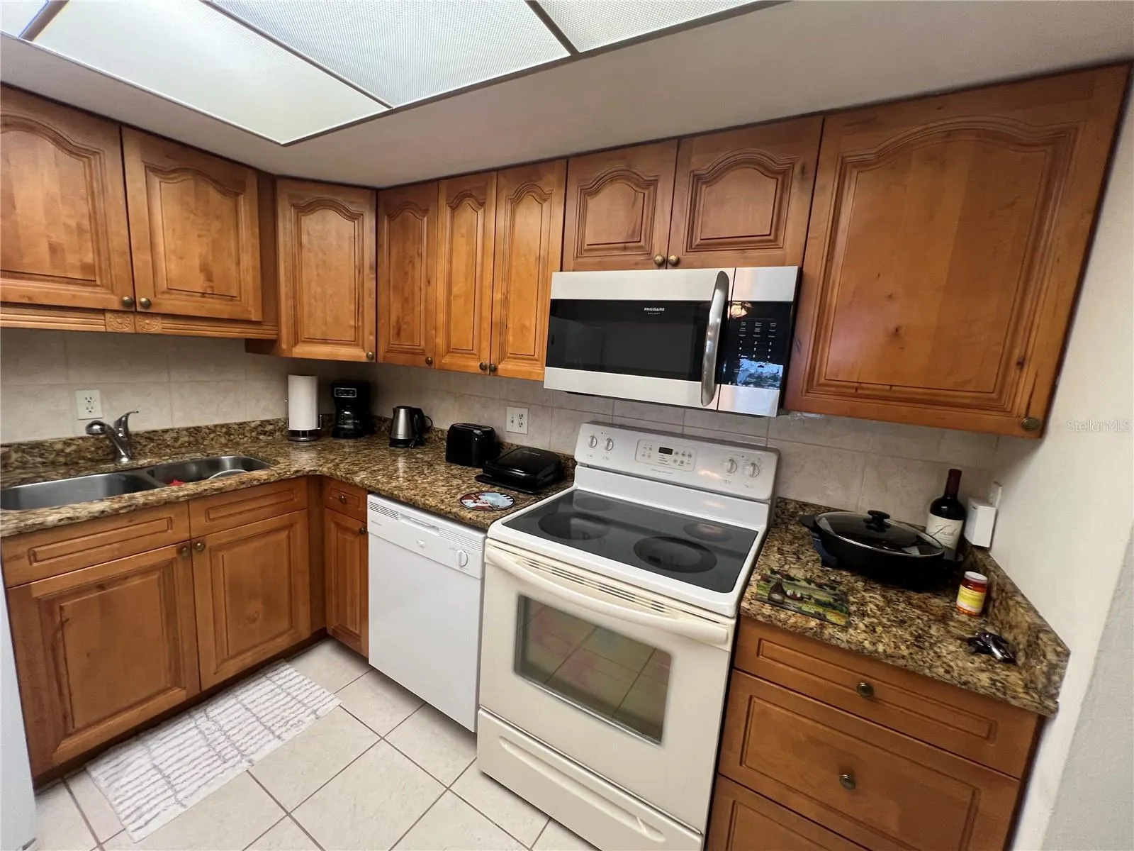 4900 BRITTANY DR S #305, #305