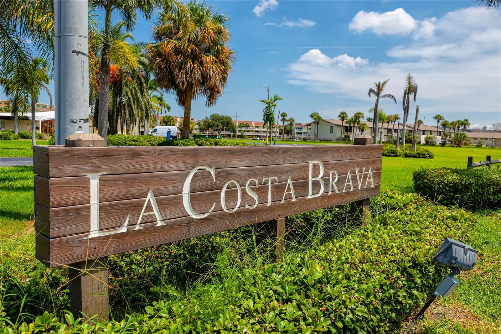 556 PLAZA SEVILLE CT #106, #106
