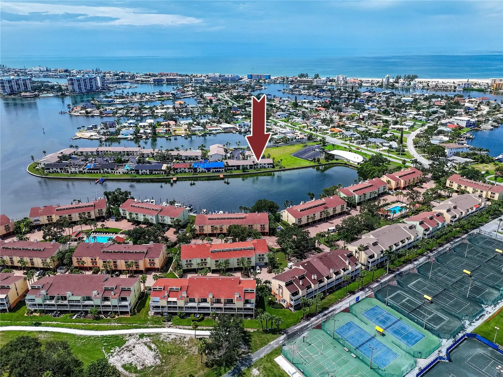 556 PLAZA SEVILLE CT #106, #106