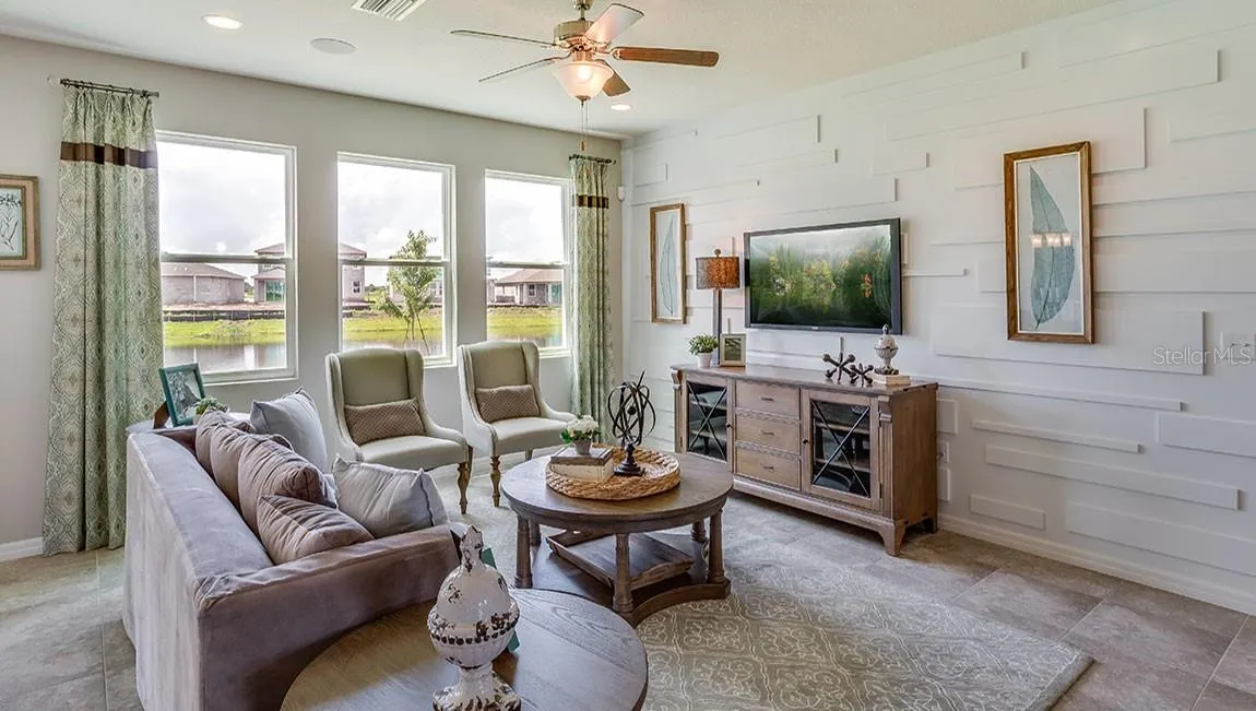 3343 AMBER WAVES DR