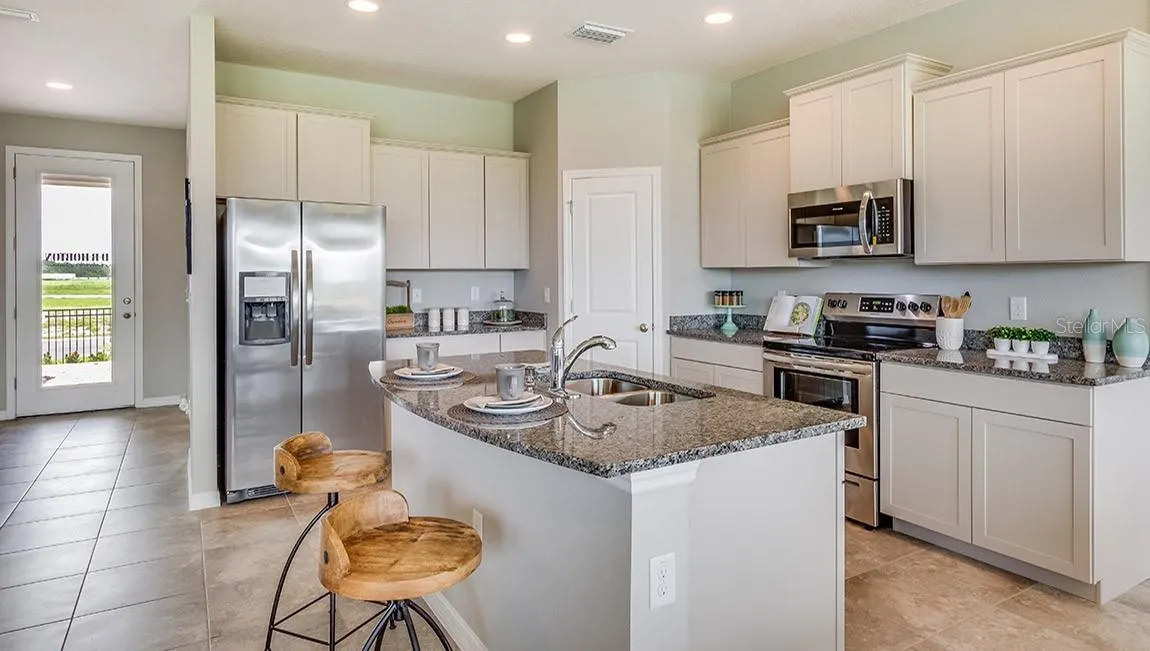 3343 AMBER WAVES DR