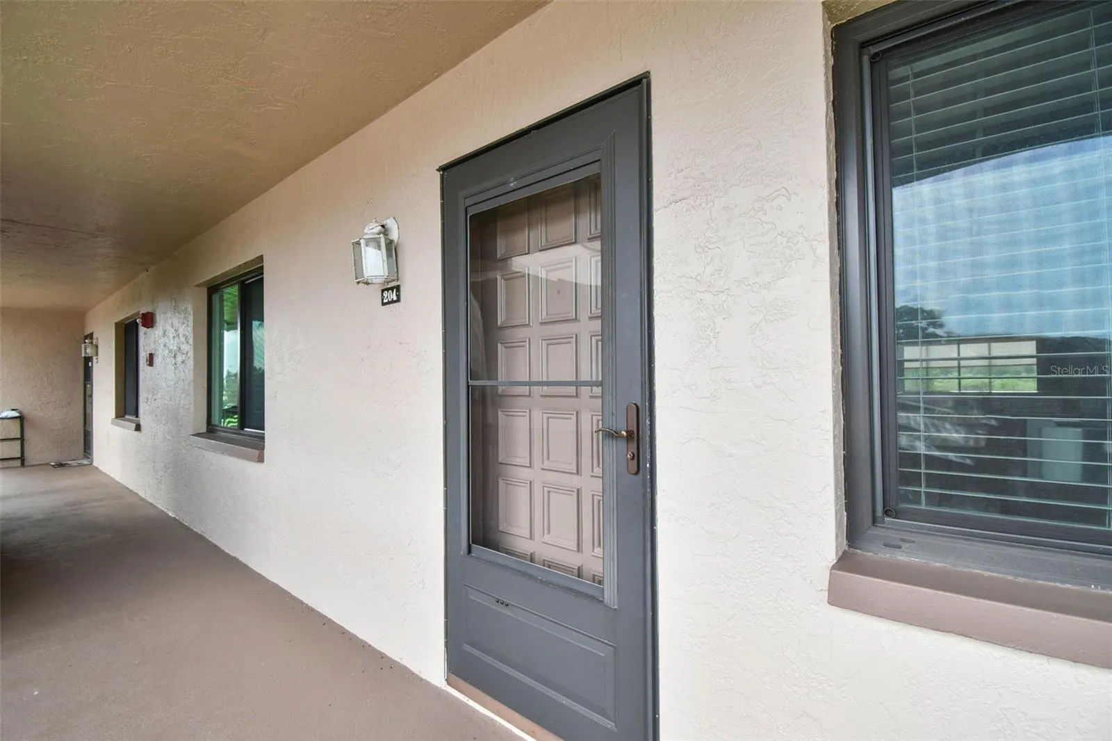 204 MARY DR