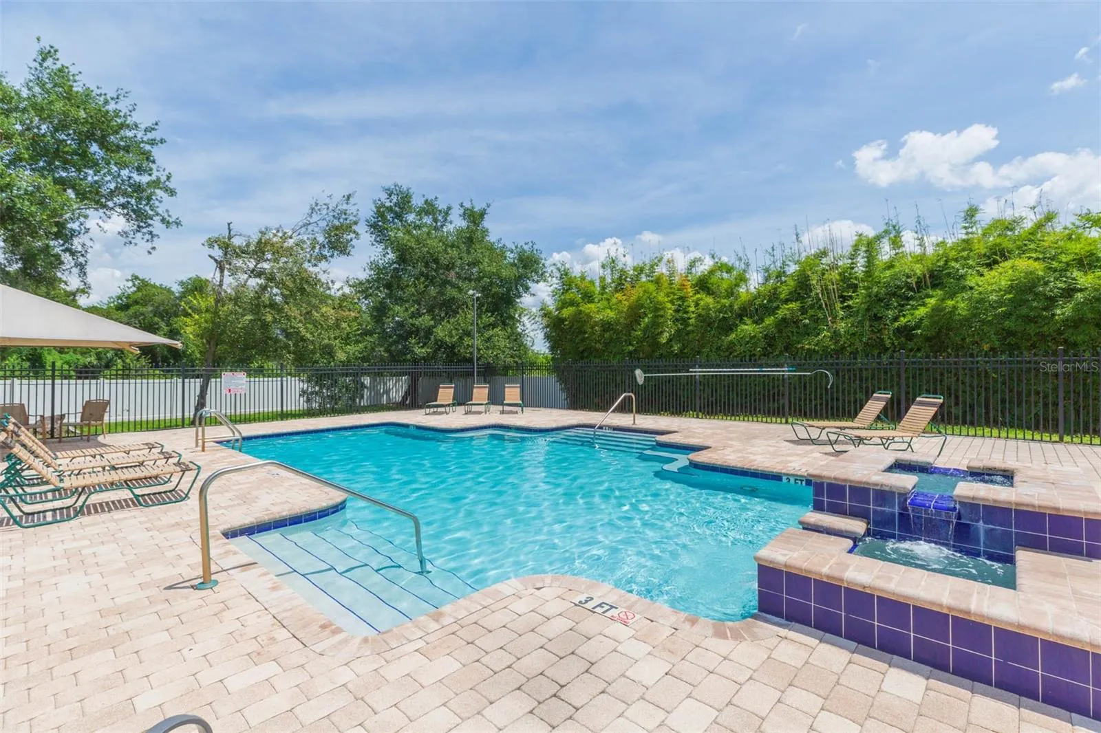 9506 CYPRESS HARBOR DR