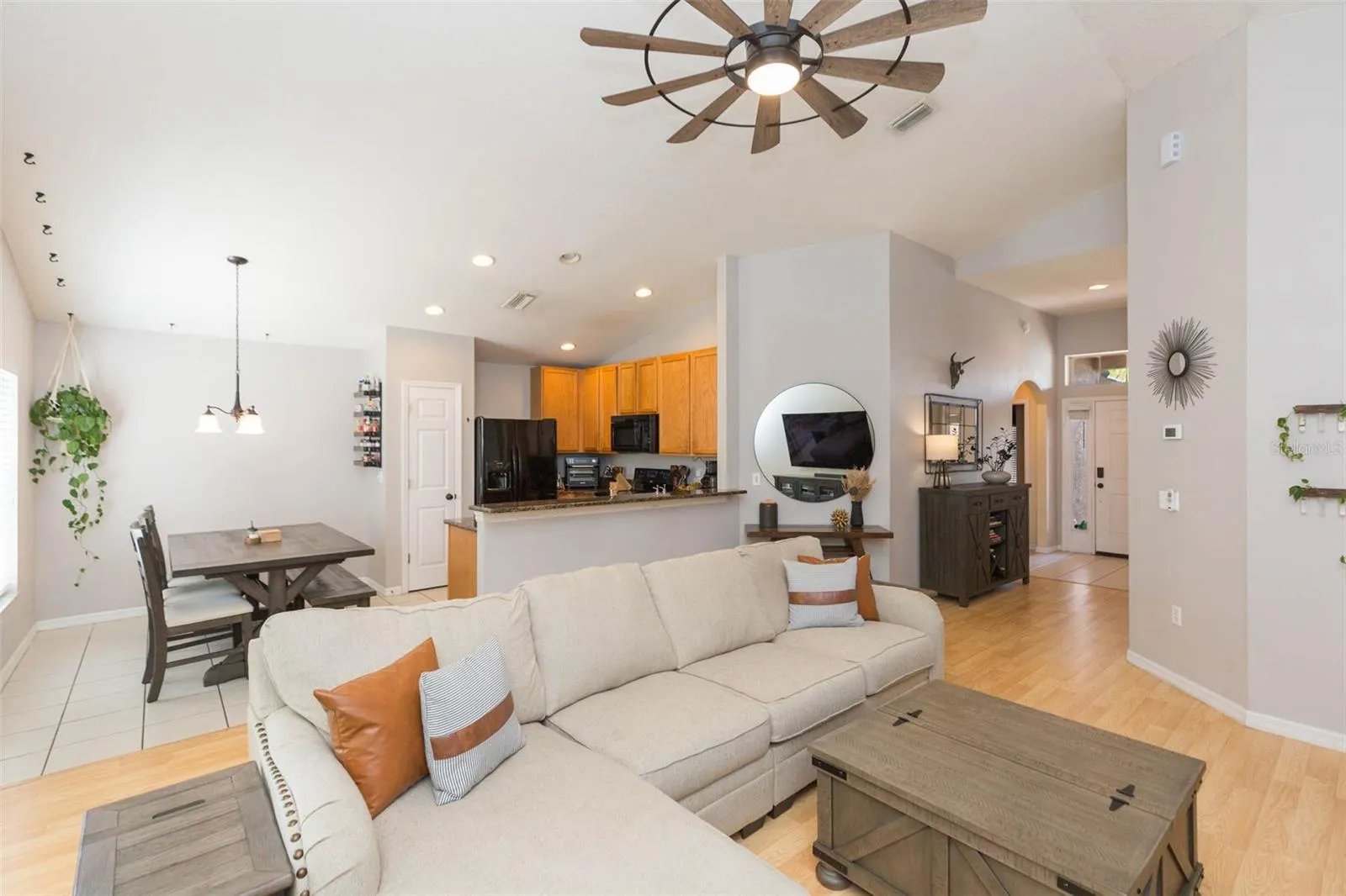 9506 CYPRESS HARBOR DR