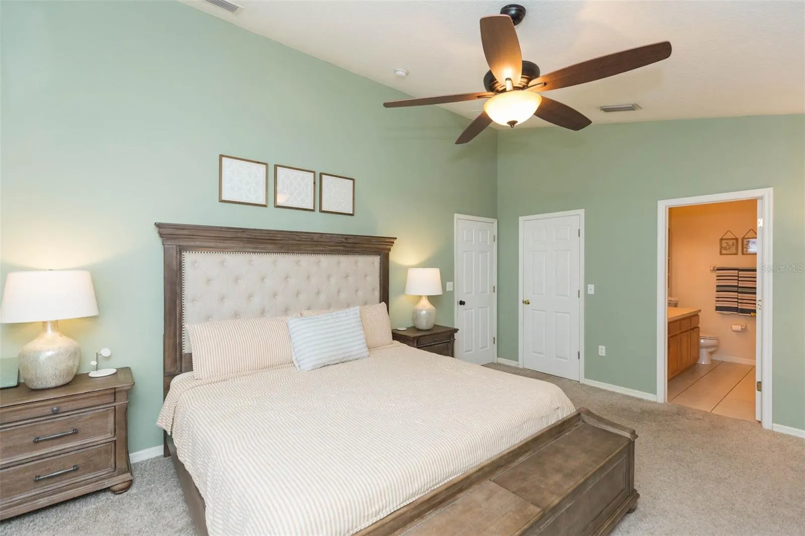 9506 CYPRESS HARBOR DR