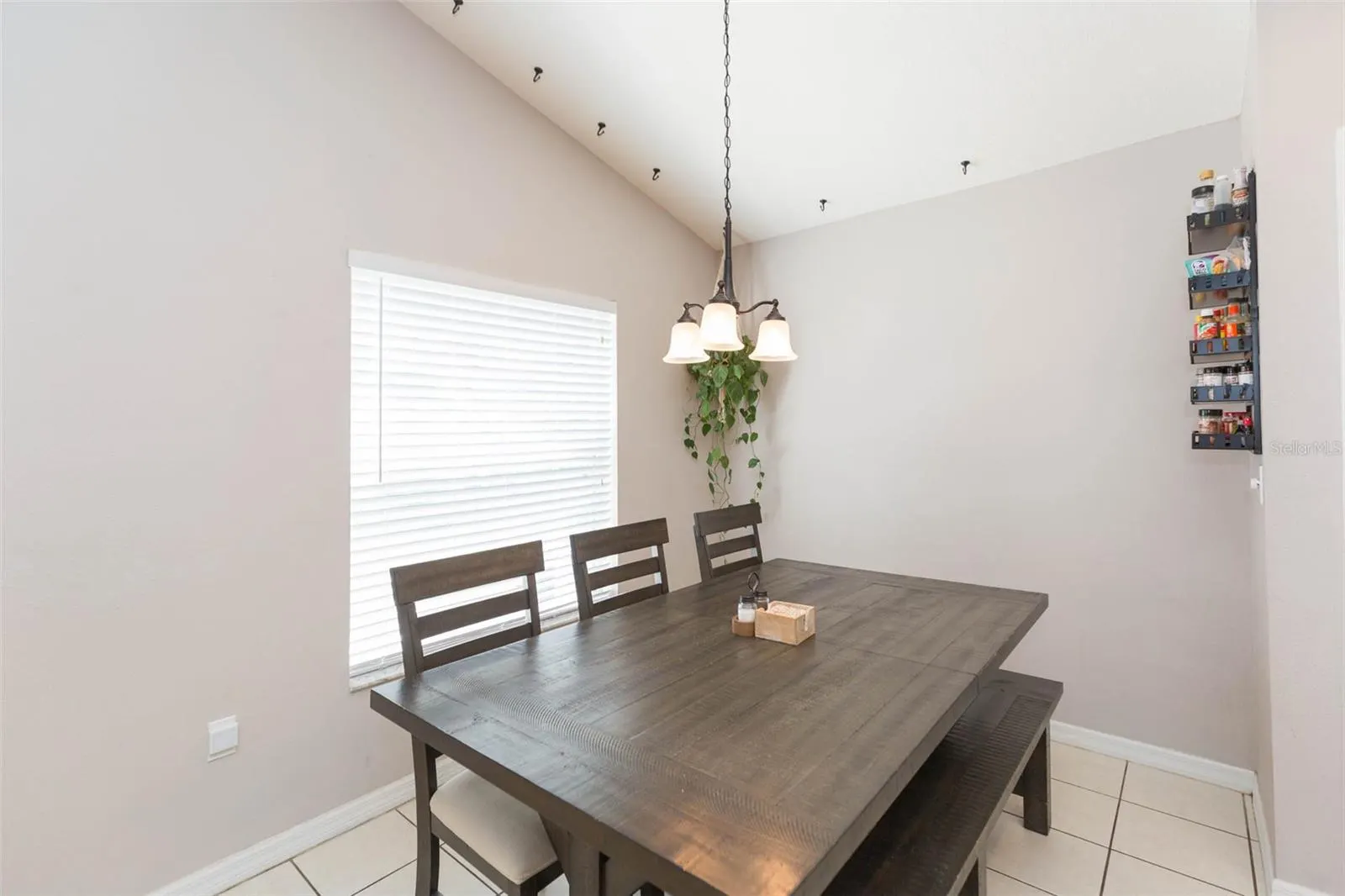 9506 CYPRESS HARBOR DR