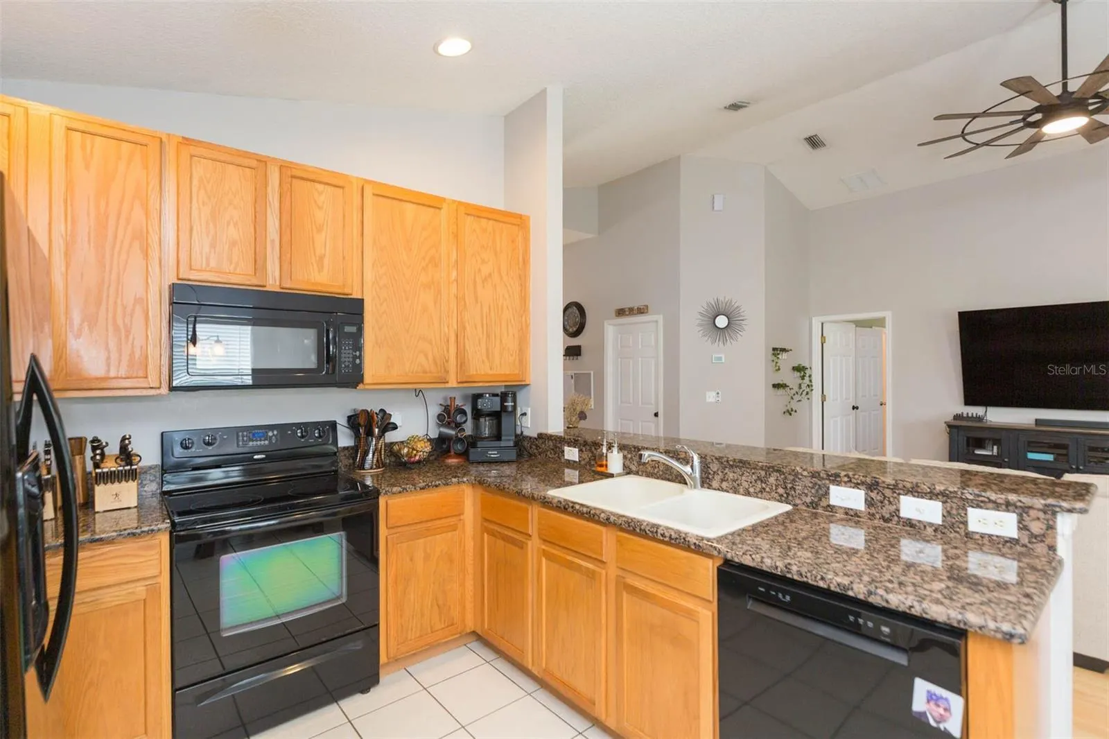 9506 CYPRESS HARBOR DR